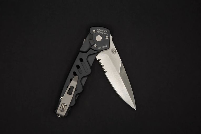 ER_Caimano_Satin_2.jpg
