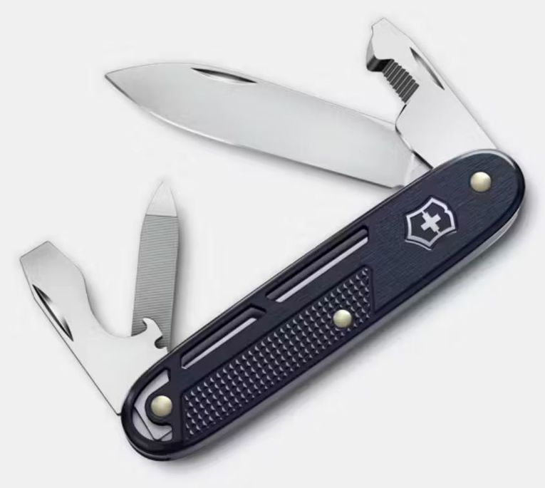 Victorinox_Synergy_Alox_blue_01.jpg